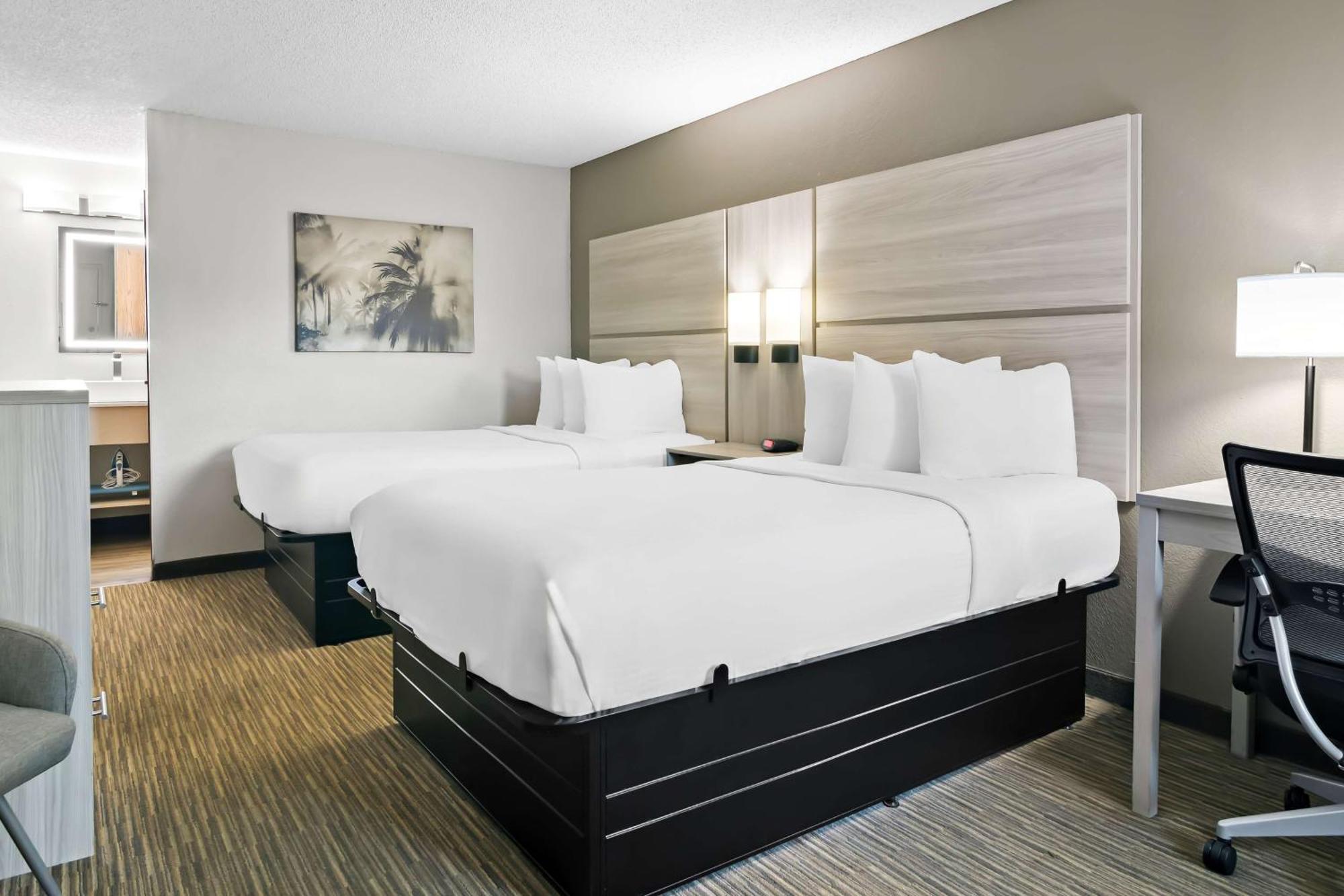 Best Western The Oasis At Joplin Exterior photo